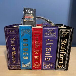 Loungefly Exclusive Disney Stitch Shoppe Villains Books Crossbody Bag & Pin NWT